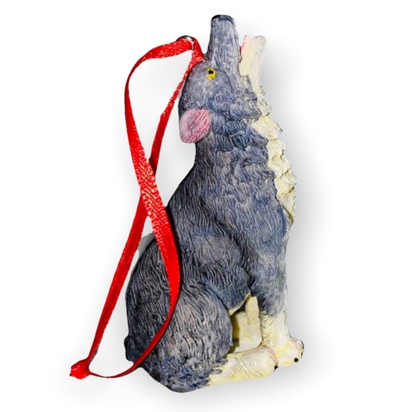 Southwest Wolf Christmas Ornament - Picture 1 of 3